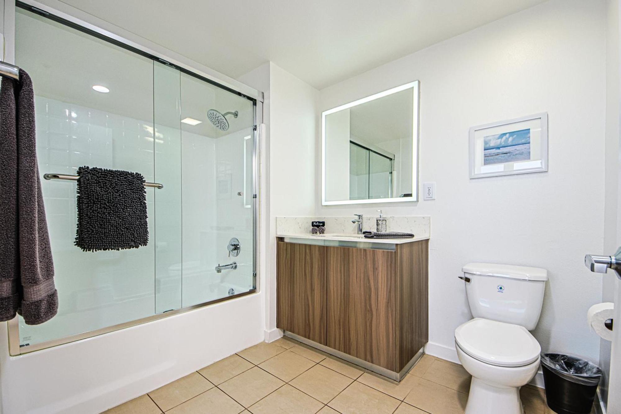 The Carlton- Modern-Luxury 2 Master Suites In Hrt Of Sm Steps To Ocean Ave Los Angeles Exterior photo